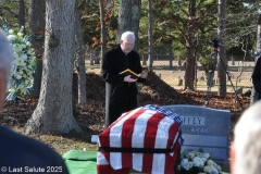 Last-Salute-military-funeral-guard-26