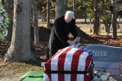 Last-Salute-military-funeral-guard-29