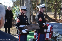 Last-Salute-military-funeral-guard-31