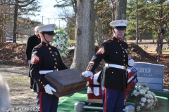 Last-Salute-military-funeral-guard-33