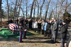 Last-Salute-military-funeral-guard-37