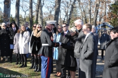 Last-Salute-military-funeral-guard-39