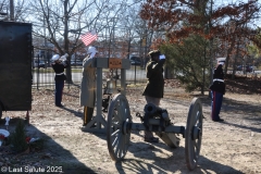 Last-Salute-military-funeral-guard-64