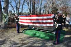 Last-Salute-military-funeral-guard-74
