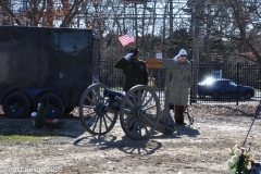 Last-Salute-military-funeral-guard-9