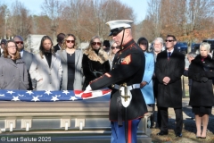 Last-Salute-military-funeral-guard-92
