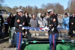 Last-Salute-military-funeral-guard-95