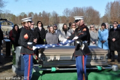 Last-Salute-military-funeral-guard-98