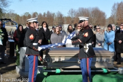 Last-Salute-military-funeral-guard-99