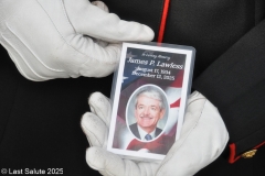 Last-Salute-military-funeral-guard-10