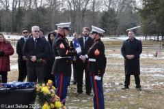 Last-Salute-military-funeral-guard-137