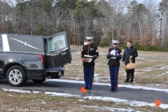 Last-Salute-military-funeral-guard-14