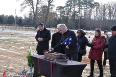 Last-Salute-military-funeral-guard-160