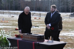 Last-Salute-military-funeral-guard-167