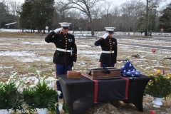 Last-Salute-military-funeral-guard-18