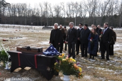 Last-Salute-military-funeral-guard-20