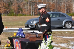 Last-Salute-military-funeral-guard-63