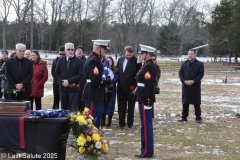 Last-Salute-military-funeral-guard-90
