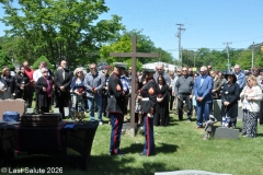 Last-Salute-military-funeral-guard-113