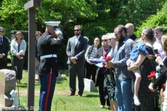 Last-Salute-military-funeral-guard-123