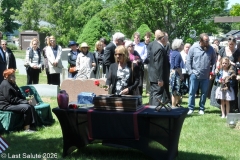Last-Salute-military-funeral-guard-131
