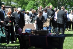 Last-Salute-military-funeral-guard-136