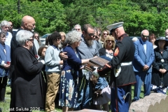 Last-Salute-military-funeral-guard-41
