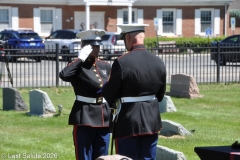 Last-Salute-military-funeral-guard-71