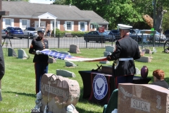 Last-Salute-military-funeral-guard-75