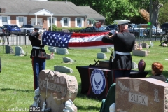 Last-Salute-military-funeral-guard-78