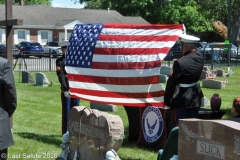 Last-Salute-military-funeral-guard-80