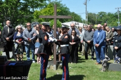 Last-Salute-military-funeral-guard-99