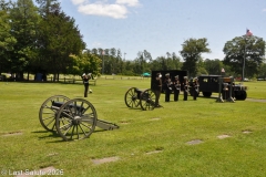 Last-Salute-military-funeral-guard-128