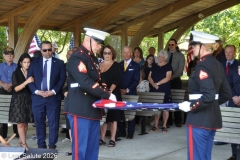 Last-Salute-military-funeral-guard-164
