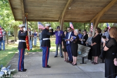 Last-Salute-military-funeral-guard-193