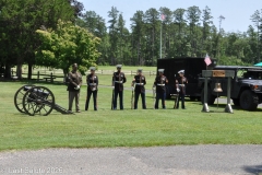 Last-Salute-military-funeral-guard-195