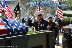 Last-Salute-military-funeral-guard-41