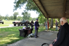 Last-Salute-military-funeral-guard-65
