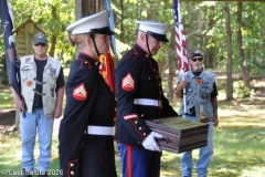 Last-Salute-military-funeral-guard-80