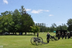 Last-Salute-military-funeral-guard-93