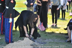 Last-Salute-Military-Funeral-Honor-Guard-121