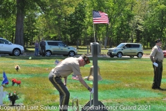 Last-Salute-Military-Funeral-Honor-Guard-58