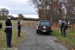 Last-Salute-military-funeral-guard-12
