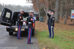 Last-Salute-military-funeral-guard-23