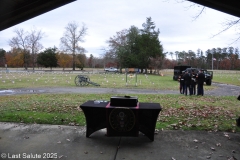 Last-Salute-military-funeral-guard-3