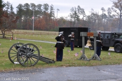 Last-Salute-military-funeral-guard-70