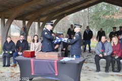 Last-Salute-military-funeral-guard-77