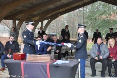 Last-Salute-military-funeral-guard-79