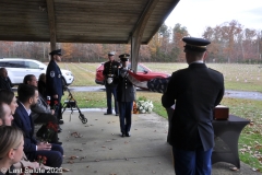 Last-Salute-military-funeral-guard-82