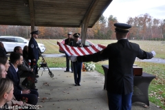 Last-Salute-military-funeral-guard-83